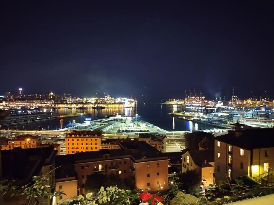 Апартаменты Casaviva - Bilo With Patio In Genova San Teodoro Экстерьер фото